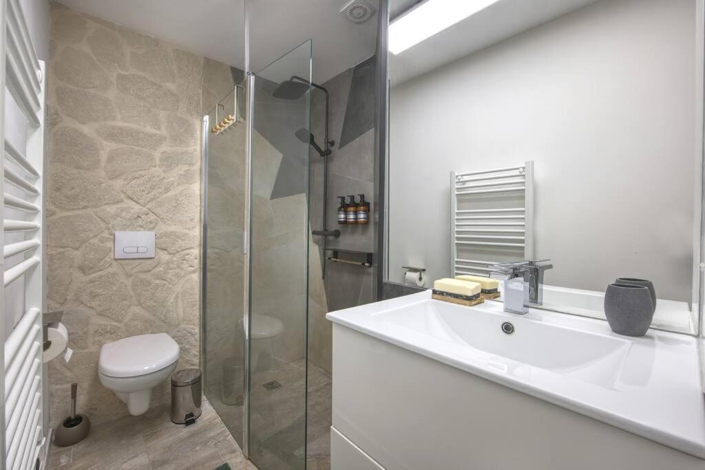Superbe Appartement, Hypercentre, 4Chambres. Béziers Exteriér fotografie