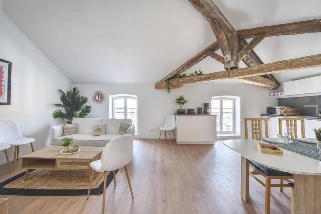 Superbe Appartement, Hypercentre, 4Chambres. Béziers Exteriér fotografie